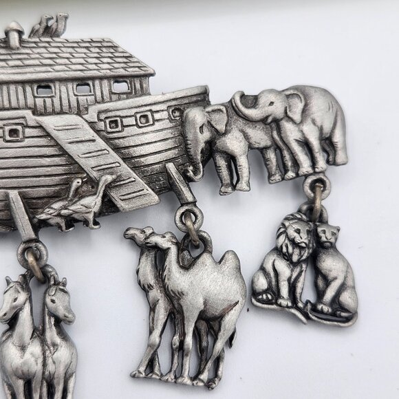 Vintage Noah's Ark brooch Signed "JJ" (Jonette Jewelry) - Picture 5 of 8